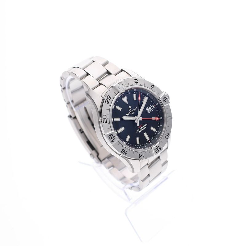 Image 4 of Breitling Avenger GMT A32320; Automatic Men's Watch