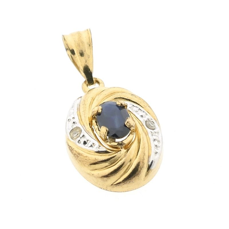 Image 3 of Gold pendant with sapphire and diamond | 0.01 ct.