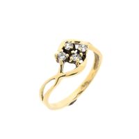 Gold ring with zirconia