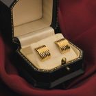 Image 2 of Gold stud earrings with pattern