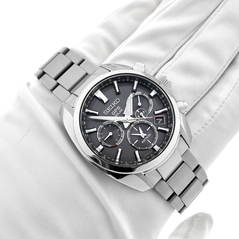 Image 11 of Seiko Astron GPS Solar SSH021J1; Men's watch