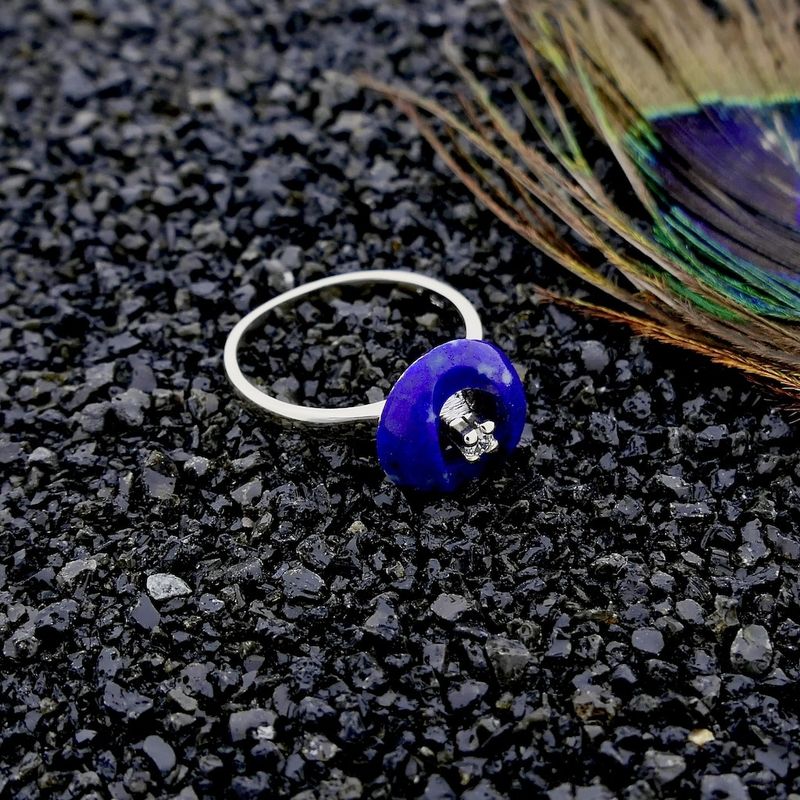 Image 2 of White gold ring with sodalite and diamond; 0.04 ct.