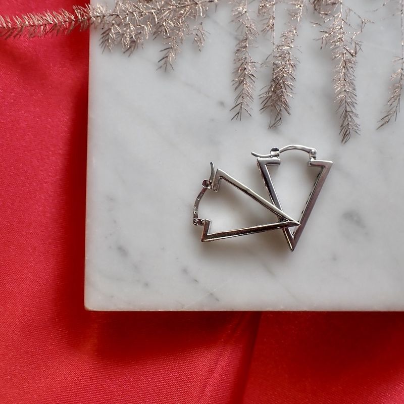 Image 2 of White gold earrings with zirconia