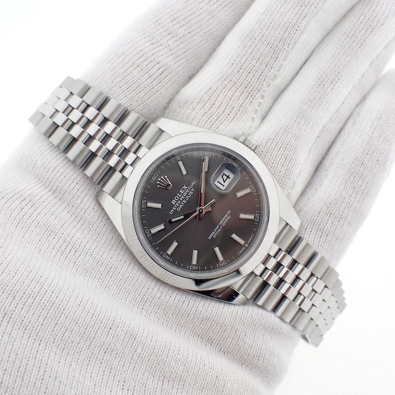 Image 4 of Rolex Datejust 126300; Men's watch with rhodium dial