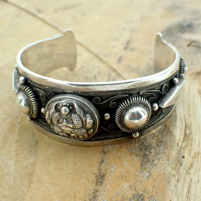 Image 2 of Silver Thai clamp bracelet | Size S/M