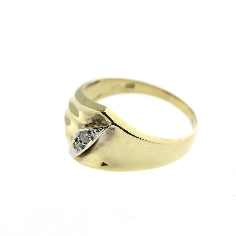 Image 6 of Gold fantasy ring with zirconia