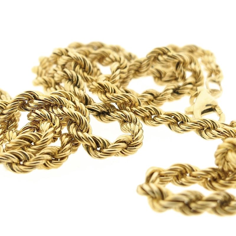 Image 8 of Gold twisted link chain