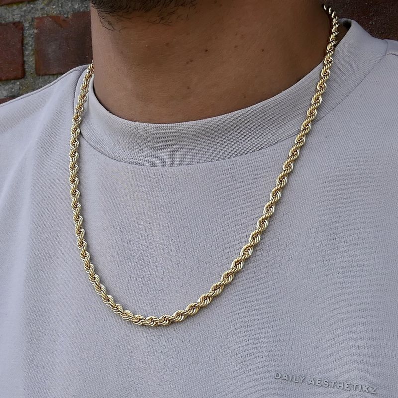 Afbeelding 8 van Gouden gedraaide schakelketting | 60 cm