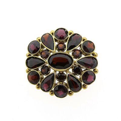 Image 1 of Vintage gold brooch with garnet