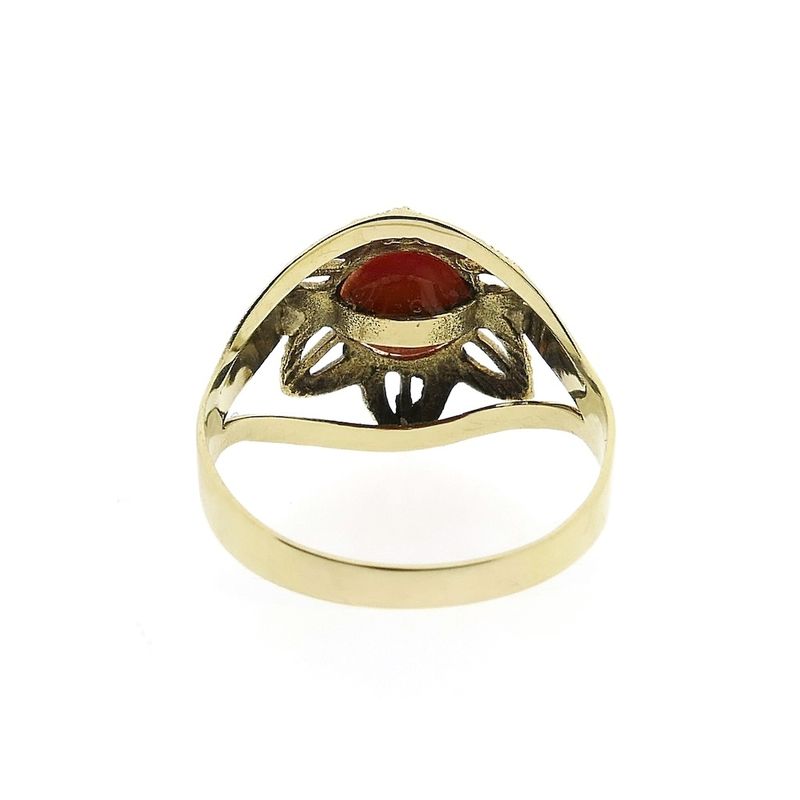 Image 6 of Gold ring with red coral | Vintage