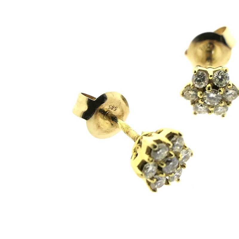 Image 4 of Gold stud earrings with diamonds; 0.75 ct.