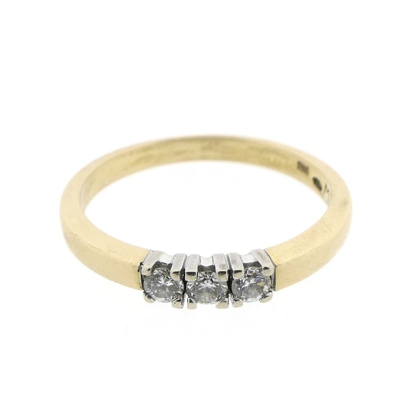 Image 4 of Gold Le Chic row ring with diamonds | 0.24 ct.