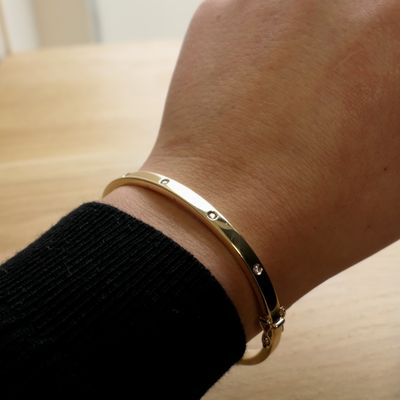 Image 2 of Gold slave bracelet with diamonds; Size S/M