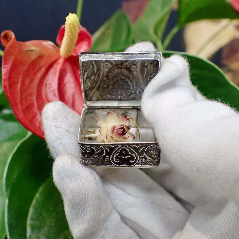 Image 2 of Vintage silver pill box