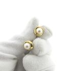 Image 2 of Gold stud earrings with pearl