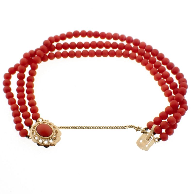 Image 6 of Red coral beads bracelet with gold clasp; Antique | Ø 60mm