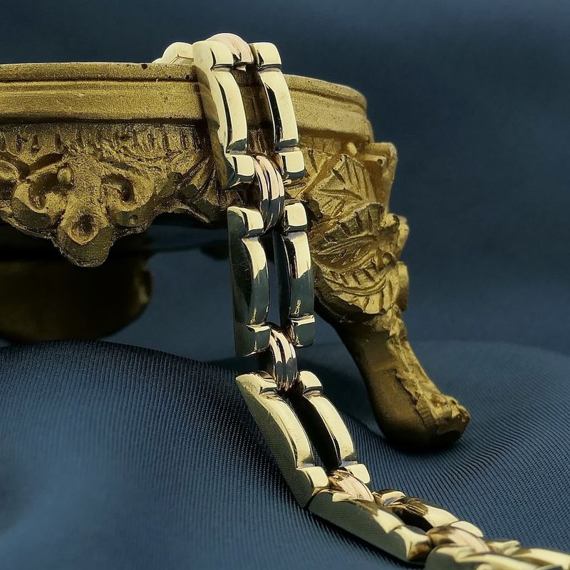 Image 4 of Bicolor gold Bismarck link bracelet