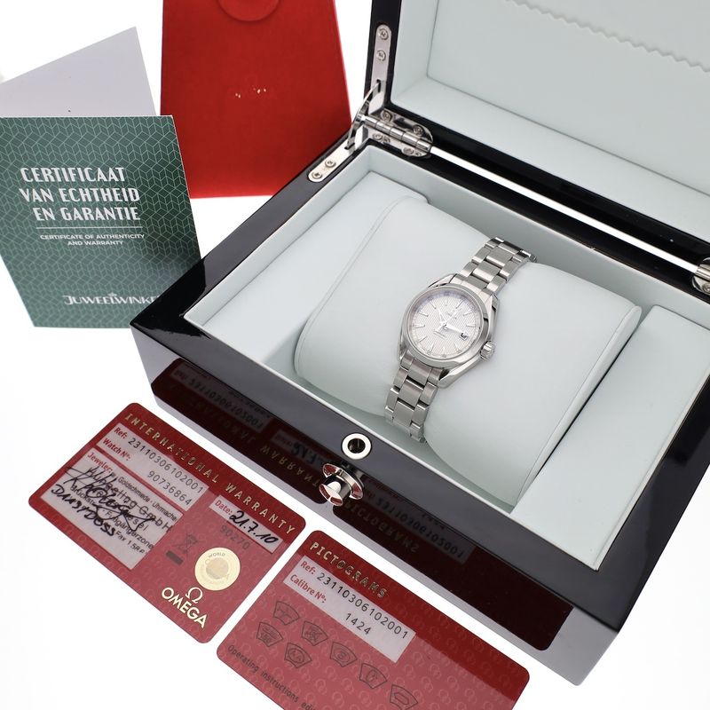 Image 4 of Omega Seamaster Aqua Terra 150M 231.10.30.61.02.001; Ladies watch