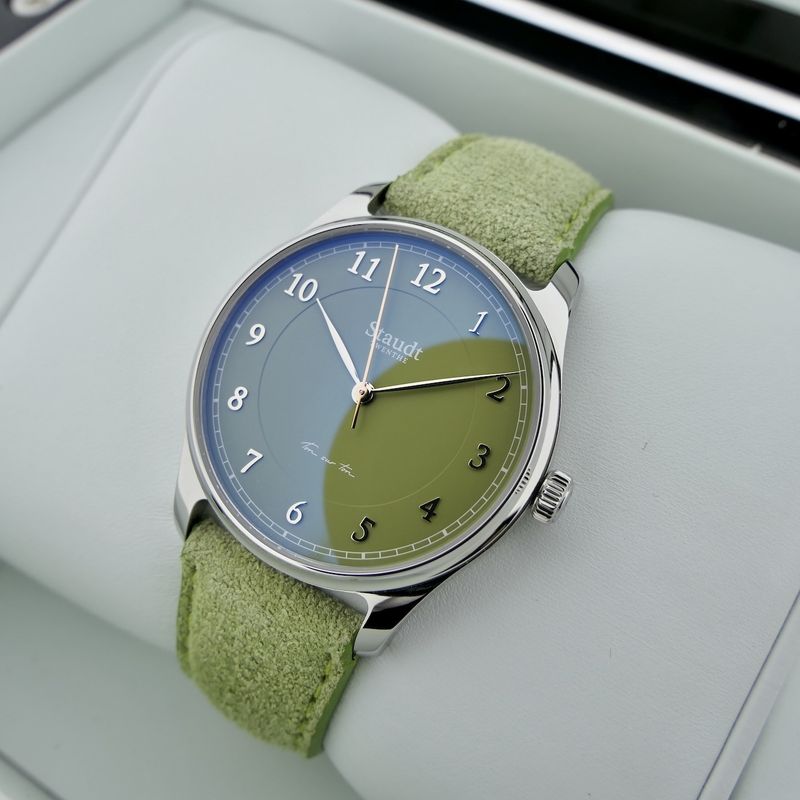 Image 12 of Staudt Twenthe 'Ton-Sur-Ton' T31.111-V16; Automatic watch