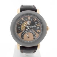 Gerald Genta Arena Bi-Retro; 18k gold men's watch with Tantalum bezel