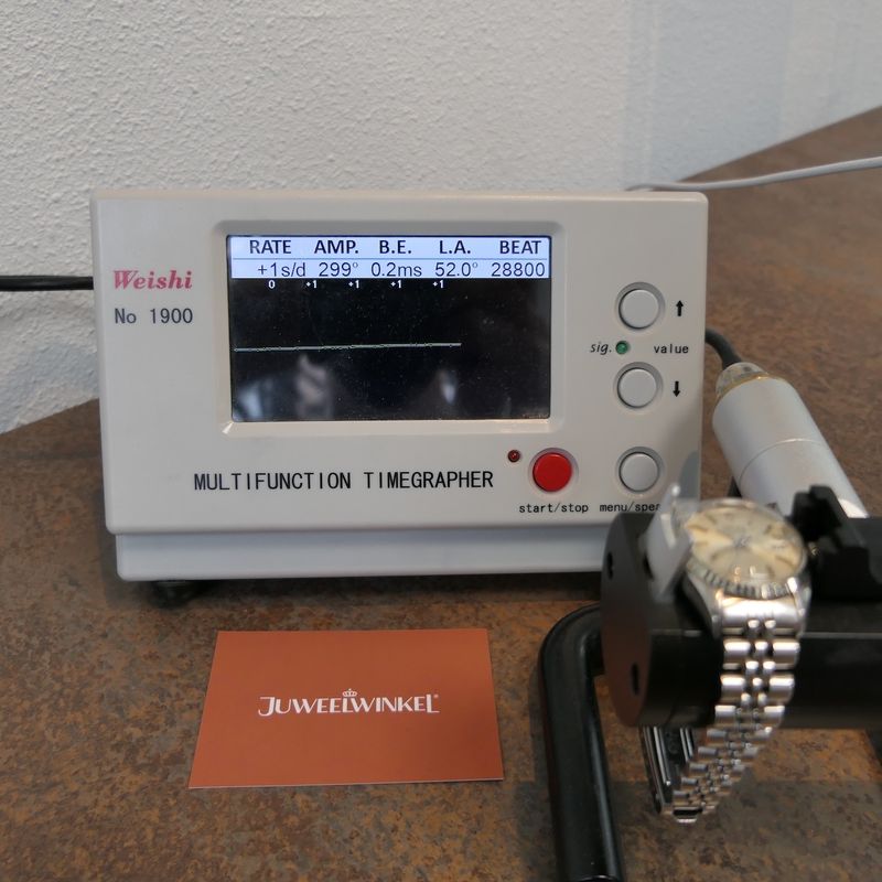 Image 14 of Rolex Date 26mm 6917; Vintage women's watch