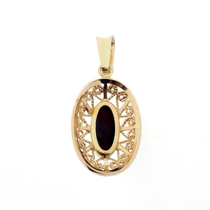 Image 8 of Gold pendant with garnet
