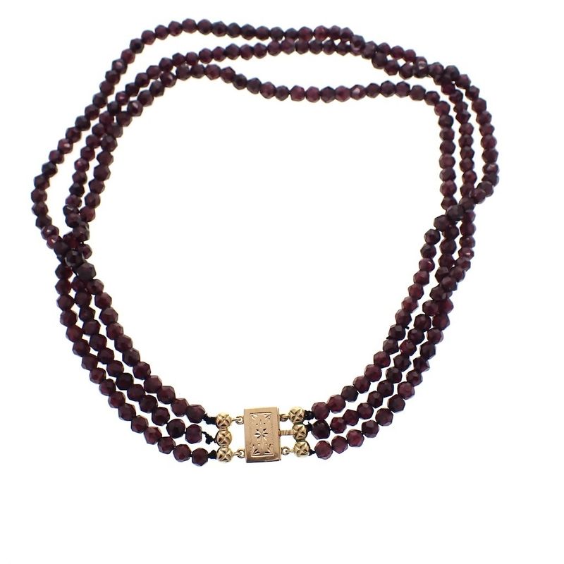 Image 5 of Vintage garnet bead necklace with gold ornamental clasp | 37 cm