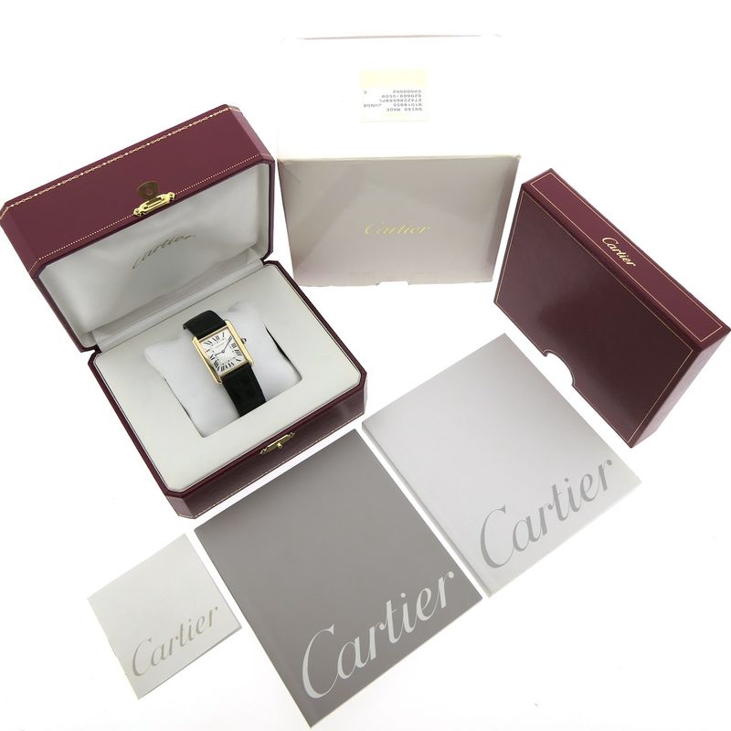 Image 4 of Cartier Tank Solo 'Large'; 18k gold watch