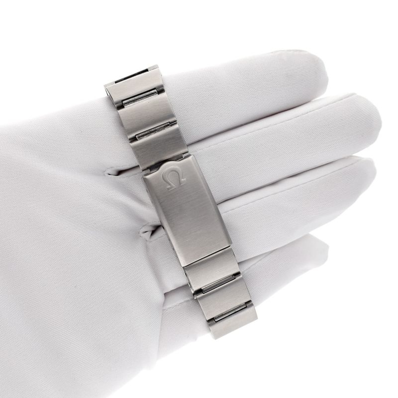 Image 8 of Omega Constealth 'Time Computer' 396.0812; Vintage LED watch from 1975 (with papers)