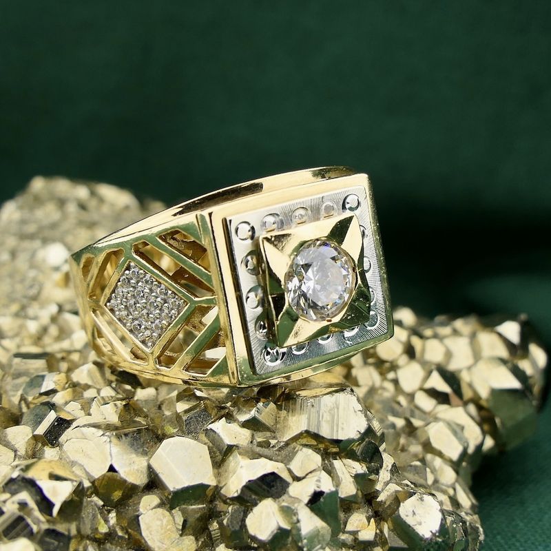 Image 8 of Two-tone gold men's ring with zirconia | Art Deco