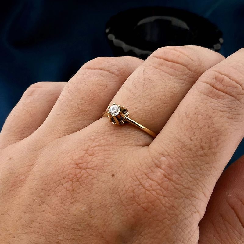 Image 4 of Gold Ring with Zirconia; 14K; Size 17.75