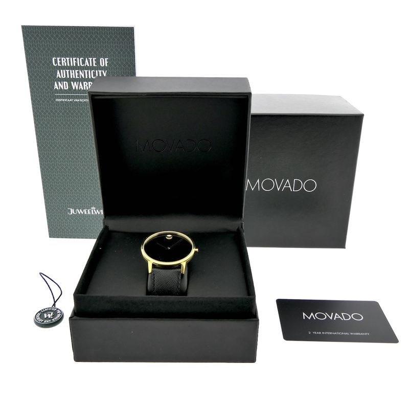 Image 16 of Movado Museum Classic; Gold-plated men's watch with black dial; 0607195