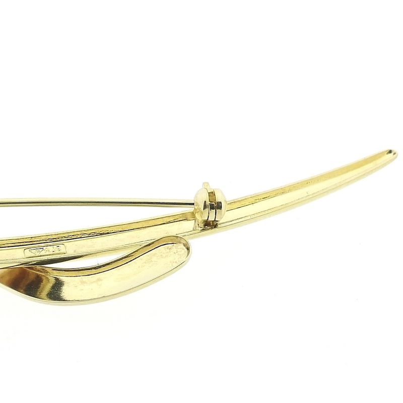 Image 8 of 9 carat dynamic brooch with zirconia