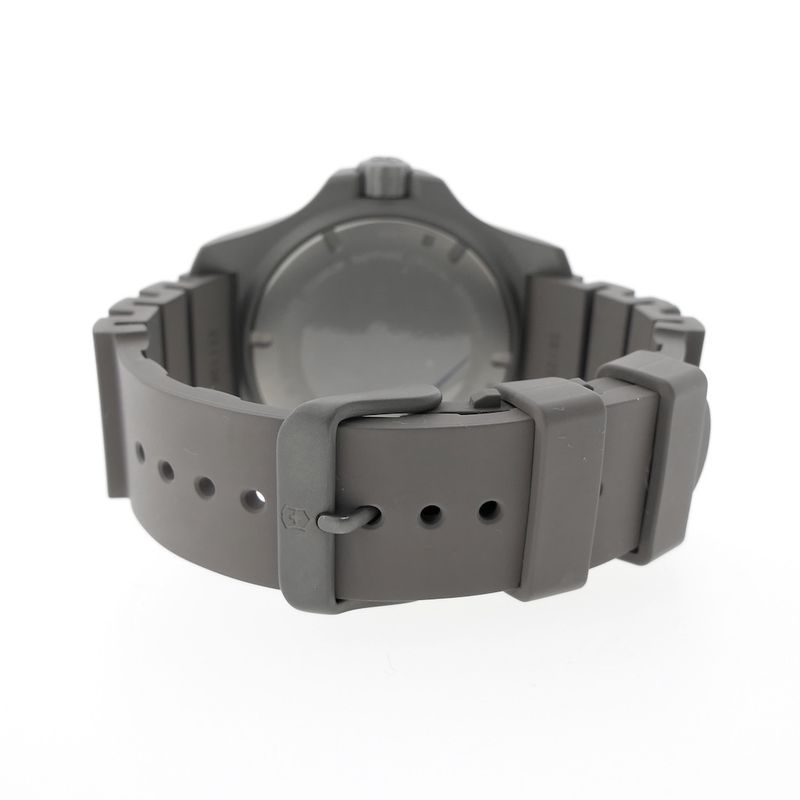 Image 9 of Victorinox Swiss Army Professional Diver; Men's watch