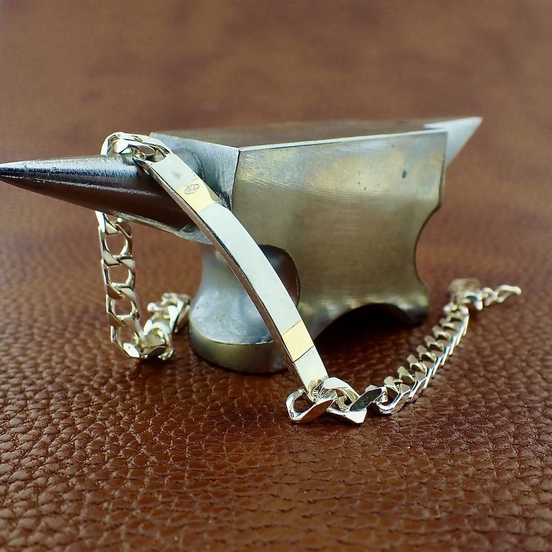 Image 3 of Silver bracelet with an engraved plate featuring 18K gold patches | 20 cm