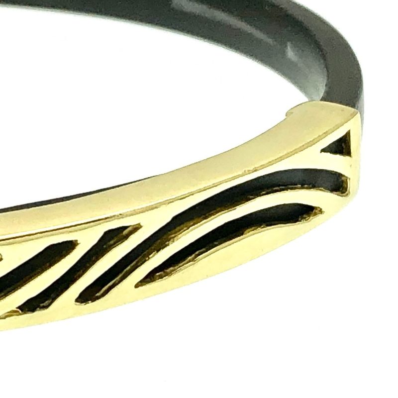 Image 2 of Rubber and gold ladies bracelet | 16 cm