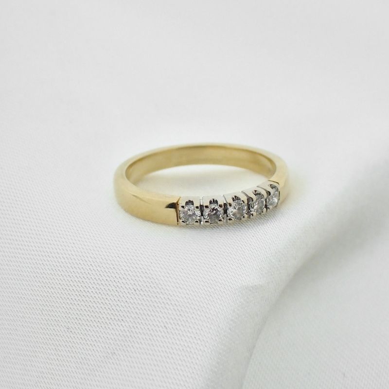 Image 6 of Gold ring with diamonds | 0.25 ct.