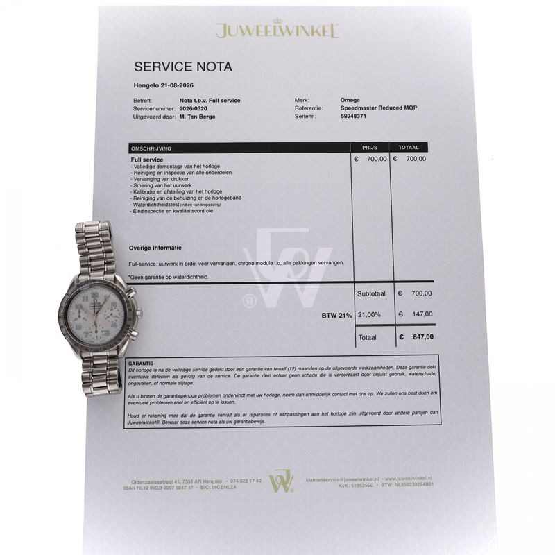 Image 8 of Omega Speedmaster Reduced 'Mother of Pearl' 3802.71.53; Automatic Chronograph