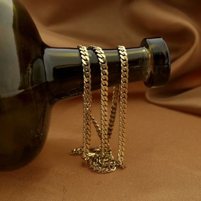 Image 2 of 8-karat flat gourmet link chain | 50 cm