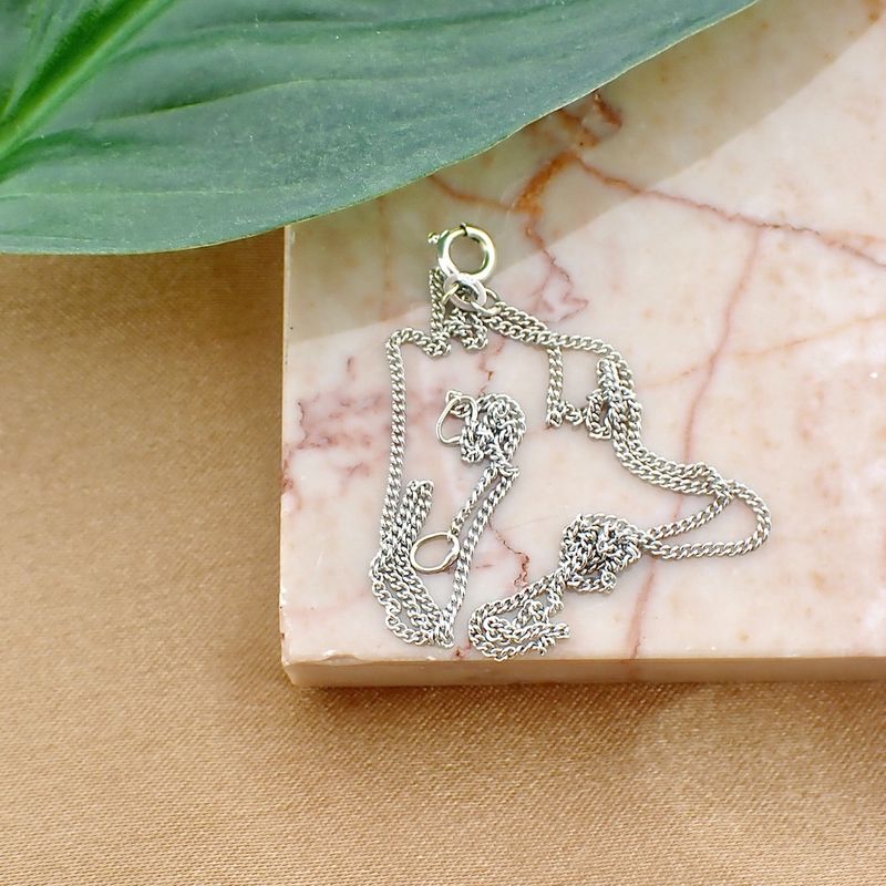 Image 2 of White gold gourmet link necklace | 37-40 cm