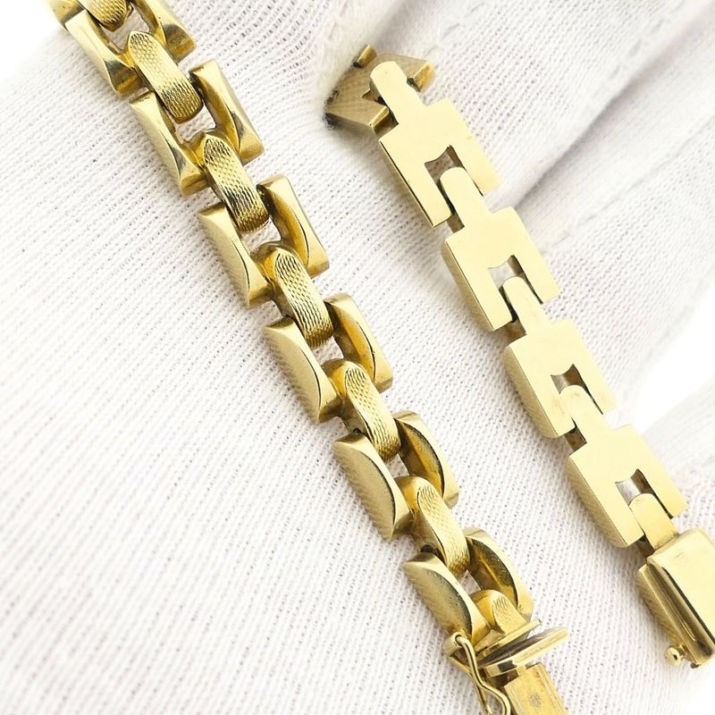 Image 9 of Gold Bismarck Link Bracelet