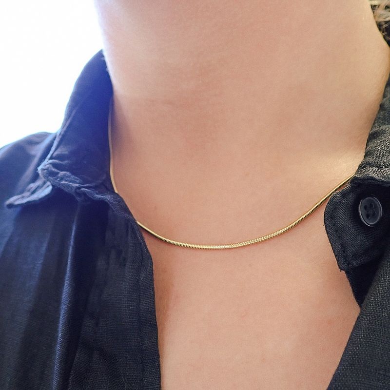 Image 9 of 8-karat snake link chain | 45 cm