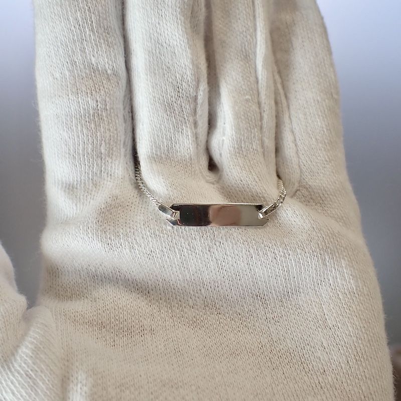 Image 3 of Silver gourmet link bracelet with engraving plate; Children