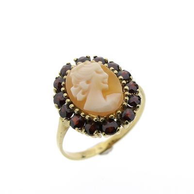 Image 1 of 8K Vintage ring with cameo and garnet