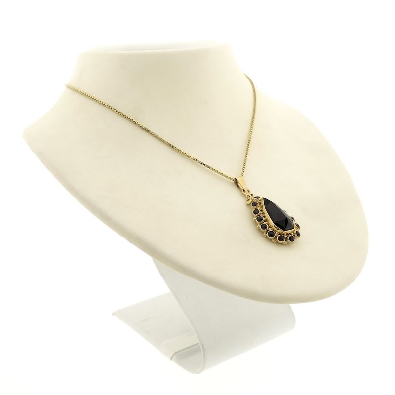Image 4 of Vintage gold pendant with garnet