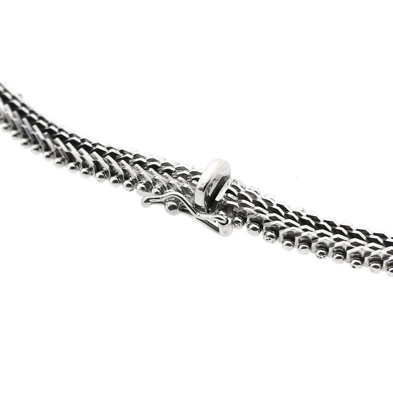 Afbeelding 6 van Witgouden visgraat schakelcollier met smaragd en diamanten; 0,77 ct.