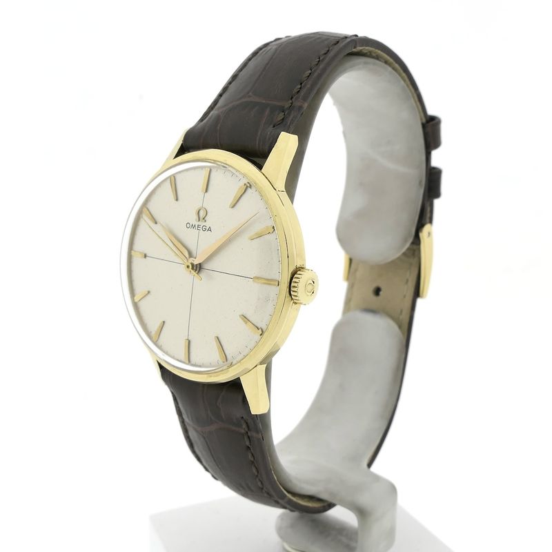 Image 2 of Omega Geneva 'Zephyr Dial' 14720 2; Vintage 18k gold watch