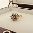 Image 2 of Gold Victorian ring with rose-cut diamonds; approx. 0.21 ct.