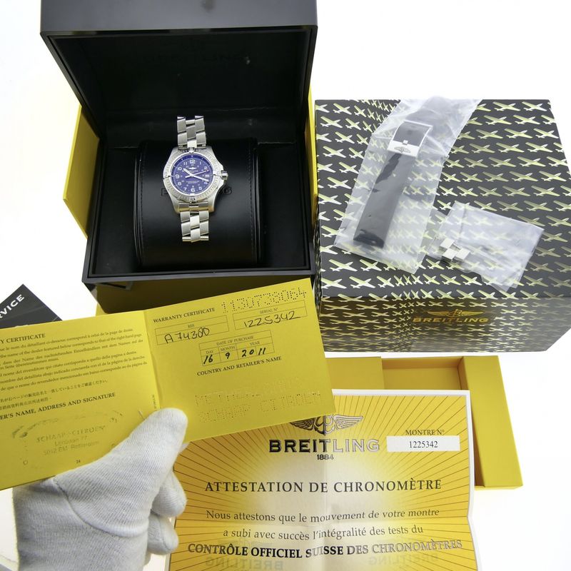 Image 15 of Breitling Colt 41mm A74380; SuperQuartz men's watch