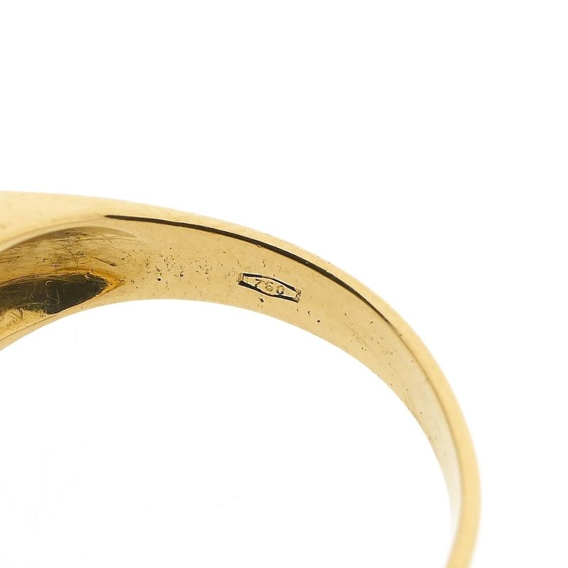Image 7 of Gold ring with diamonds 0.74 ct.